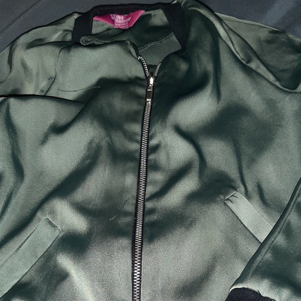 Girls olive Green boomer jacket